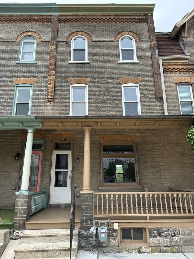 property at 1730 Main St