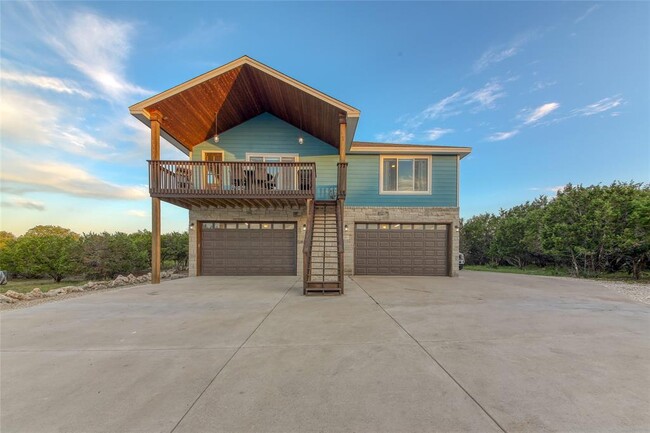 18805 Kelly Dr in Lago Vista, TX - Building Photo - Building Photo
