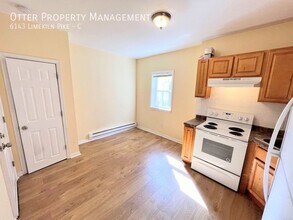6143 Limekiln Pike in Philadelphia, PA - Building Photo - Building Photo