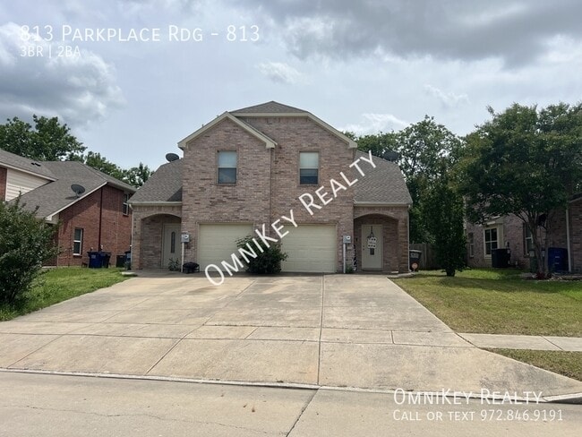 property at 813 Parkplace Ridge