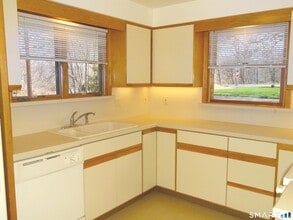 62 Ark Rd in Branford, CT - Building Photo - Building Photo