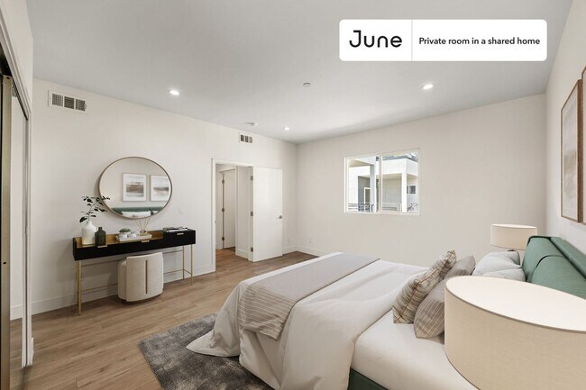 property at 5637 Riverton Ave
