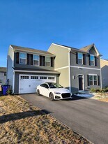 370 Sedimentary Rock Rd in Dover, DE - Building Photo