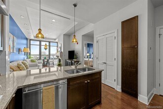 5455 Landmark Pl, Unit 815 in Greenwood Village, CO - Building Photo - Building Photo