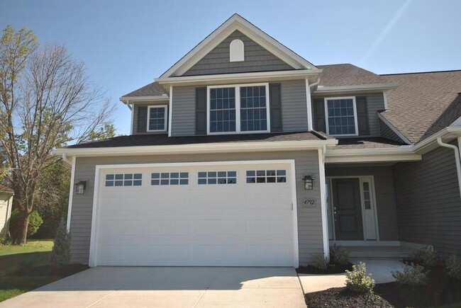 property at 4792 E Highland Pkwy