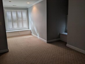 102 Cedar Ct in Wallace, NC - Foto de edificio - Building Photo