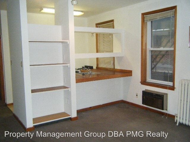 1916 Spring Garden St in Philadelphia, PA - Building Photo - Building Photo