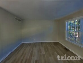 4862 Somers Ave in Feasterville-Trevose, PA - Building Photo - Building Photo