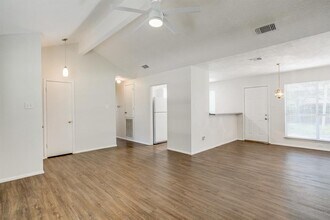 2504 Ewell Dr in League City, TX - Building Photo - Building Photo