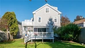 15 Webster St in Newport, RI - Foto de edificio - Building Photo