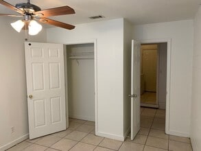 1801 Atkamire Dr in Tallahassee, FL - Building Photo - Building Photo