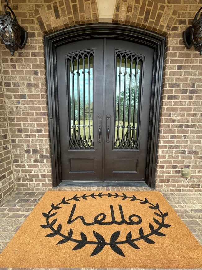 property at 5000 Wildeoak Trail