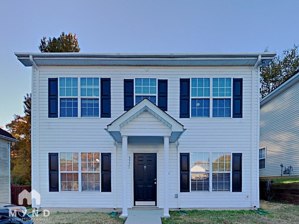 3730 Glenwood Dr in Charlotte, NC - Building Photo