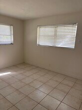 370 SW 1st St, Unit 370 in Boca Raton, FL - Building Photo - Building Photo