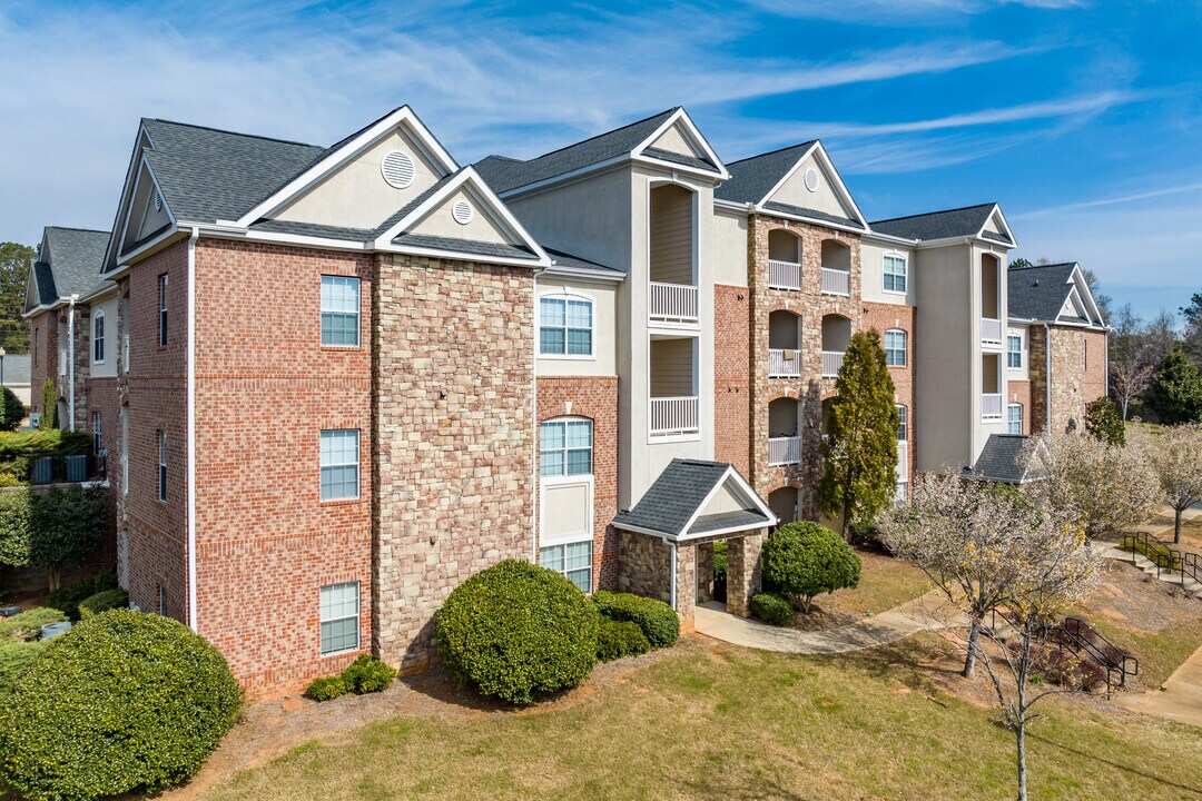 Elevate Eagles Landing in Stockbridge, GA - Foto de edificio