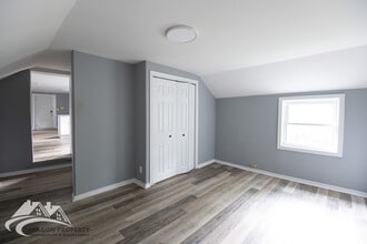 48 Adelaide St N in Chatham, ON - Building Photo - Building Photo