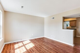 3040 Solar Dr in Dover, PA - Building Photo - Building Photo