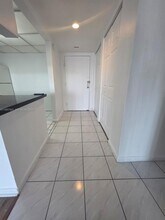 494 NW 165th St in Miami, FL - Building Photo - Building Photo