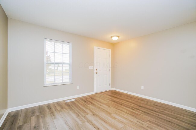 179 Cottonwood Pl in Commercial Point, OH - Building Photo - Building Photo