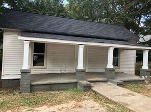 541 N 13th St in Griffin, GA - Building Photo - Building Photo