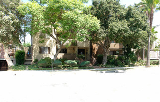 SILAS CREST Apartments