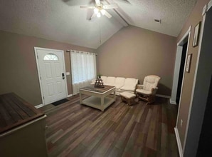 34 Kevin Rd in Hinesville, GA - Building Photo - Building Photo