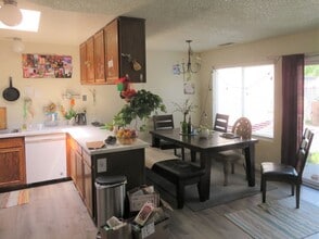 106 Crespi Ct in Santa Cruz, CA - Building Photo - Building Photo