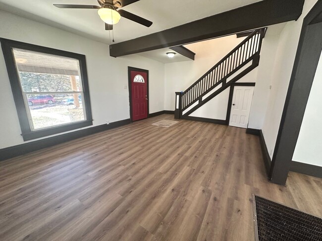 413 SW Clay St in Topeka, KS - Building Photo - Building Photo