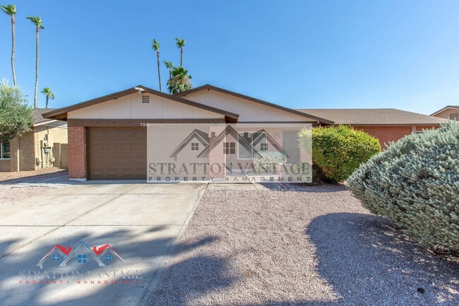 7911 East Vía de Belleza in Scottsdale, AZ - Building Photo - Building Photo