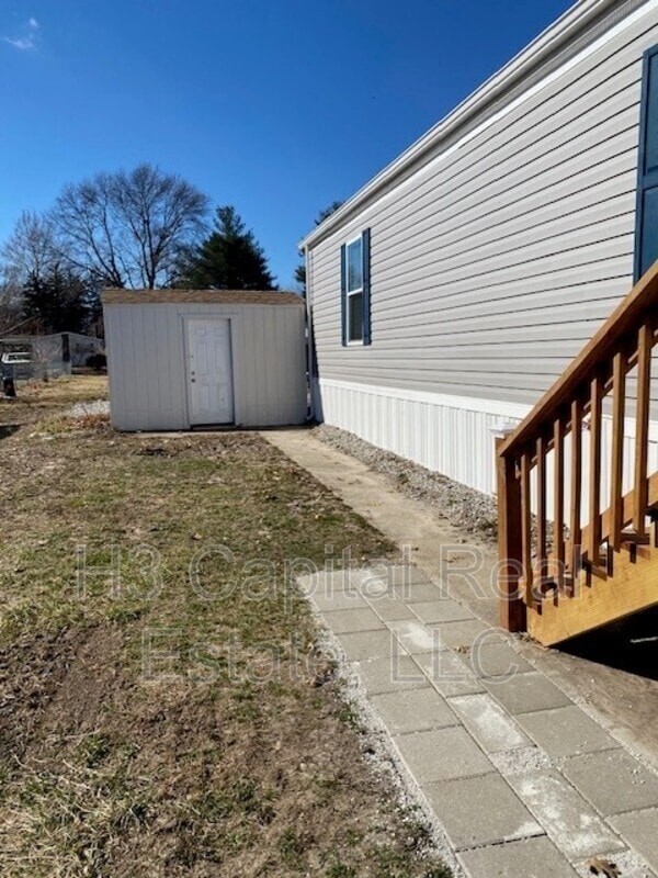 524 Chickadee St in Troy, IL - Building Photo - Building Photo