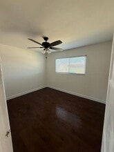 945 Carson St in Barstow, CA - Building Photo - Building Photo