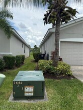 3669 Crimson Ln in Ft. Myers, FL - Building Photo - Building Photo