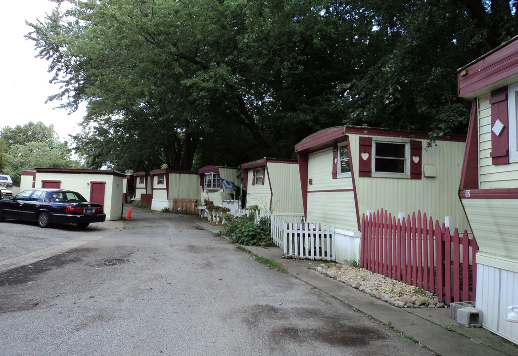 1815 Elm St in Griffith, IN - Foto de edificio