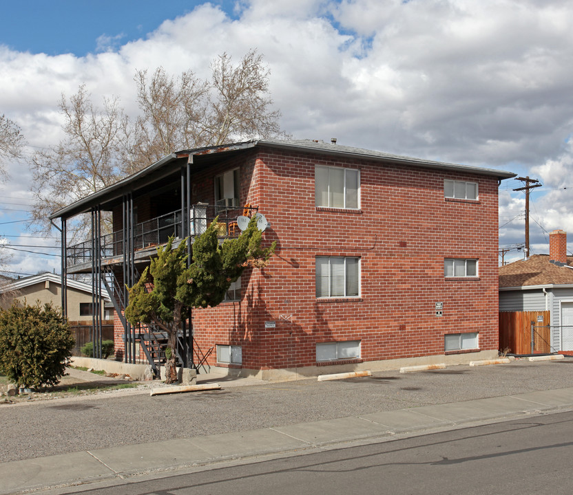 Belli Apartments in Reno, NV - Foto de edificio