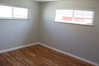 2474 S Marion St-Unit -2476 So Marion St in Denver, CO - Building Photo - Building Photo