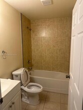 409 Nicholas Pkwy W in Cape Coral, FL - Building Photo - Building Photo