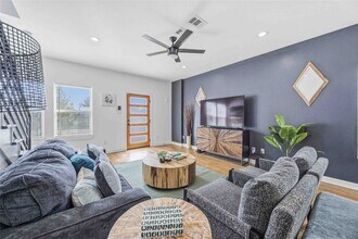 6130 Conley St in Houston, TX - Building Photo - Building Photo