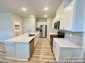 4323 Clarisse St in Canyon Lake, TX - Building Photo - Building Photo