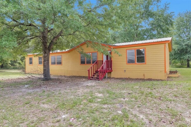 property at 1001 County Line Rd