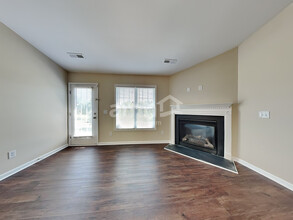 5706 Misty Meadows Ct in Clemmons, NC - Building Photo - Building Photo