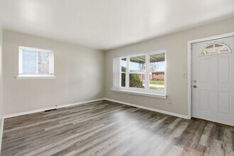 3924 Williams St in Inkster, MI - Building Photo - Building Photo