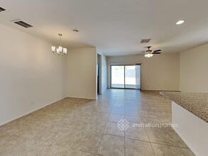 37746 W Capri Ave in Maricopa, AZ - Building Photo - Building Photo