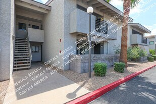 6480 N 82nd St in Scottsdale, AZ - Building Photo