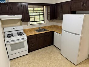 244 Collignon Way in River Vale, NJ - Building Photo - Building Photo