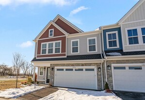 14754 Grand Cru Lp in Gainesville, VA - Building Photo