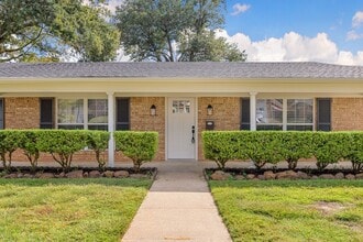 119 E Samuel St in Tyler, TX - Building Photo - Building Photo