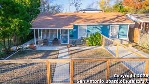 235 Odell St in San Antonio, TX - Building Photo