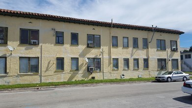 1953 SW 2nd St in Miami, FL - Building Photo - Building Photo