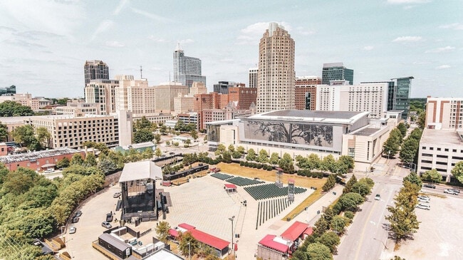 413 W Lenoir St in Raleigh, NC - Building Photo - Building Photo