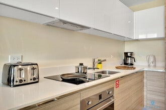 777 N Ocean Dr in Hollywood, FL - Building Photo - Building Photo